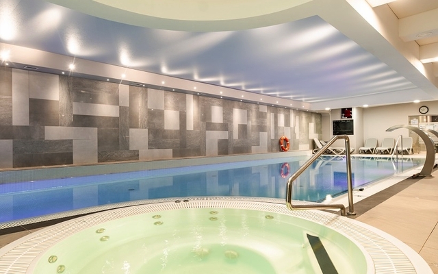 Hotel Drei Inseln Schwimmbad